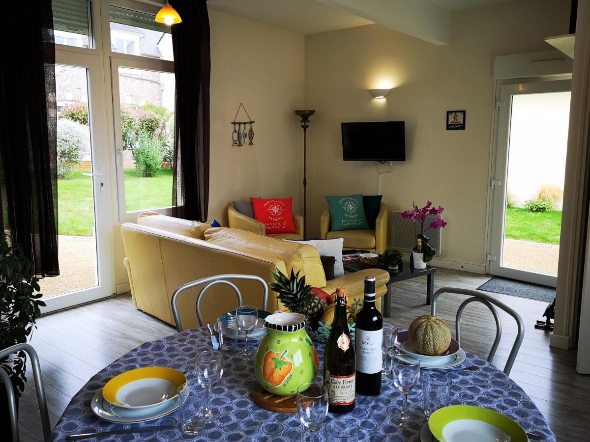 Gites "Le Clos De La Baie" Paimpol Room photo